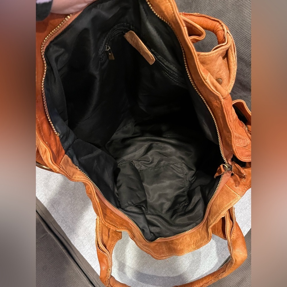 🥑Patchwork Leather Hobo Bag | Brown | Soft Handle & Pockets - Picture 5 of 8
